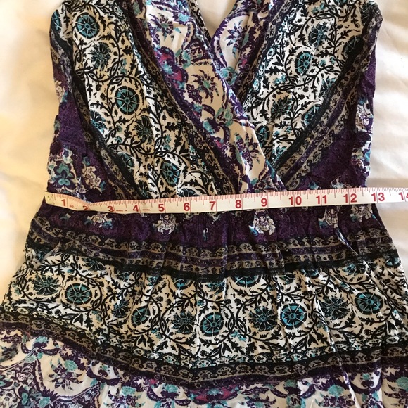 Floral plunge romper - Picture 6 of 8